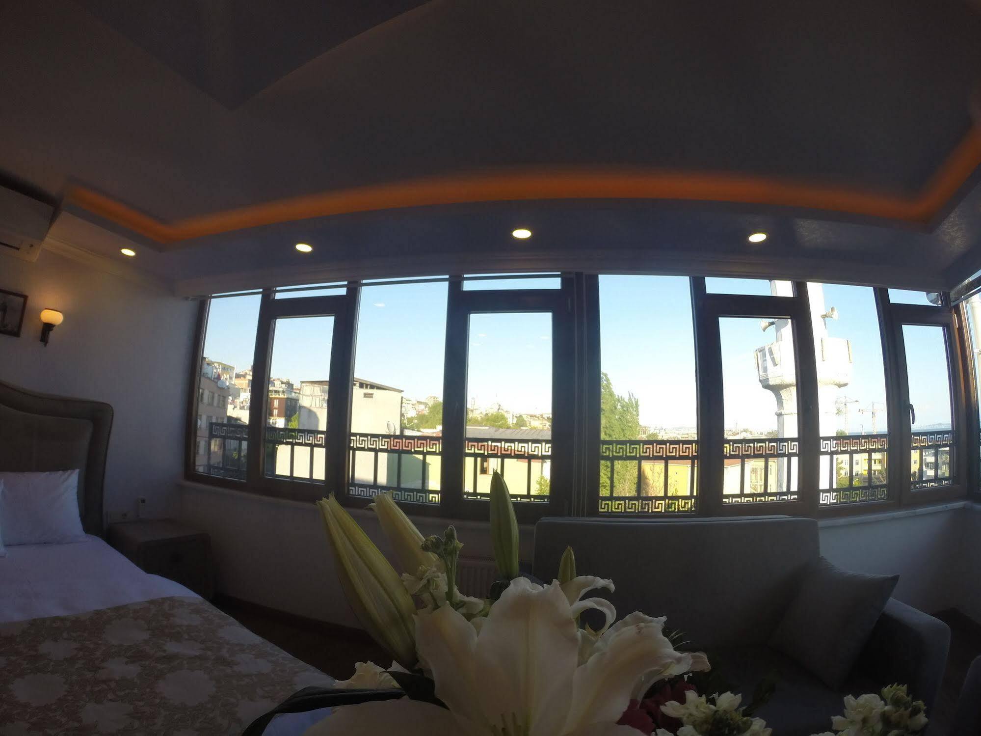 Golden Galley Suites 이스탄불 외부 사진